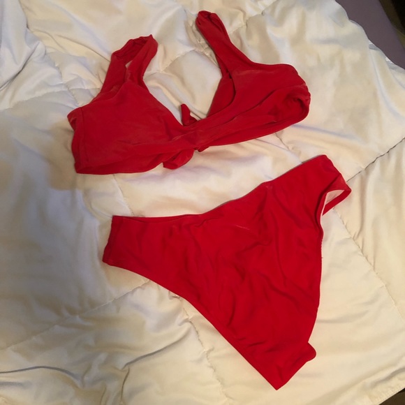 NEW Tie Front Red Cheeky Bikini - Picture 4 of 4